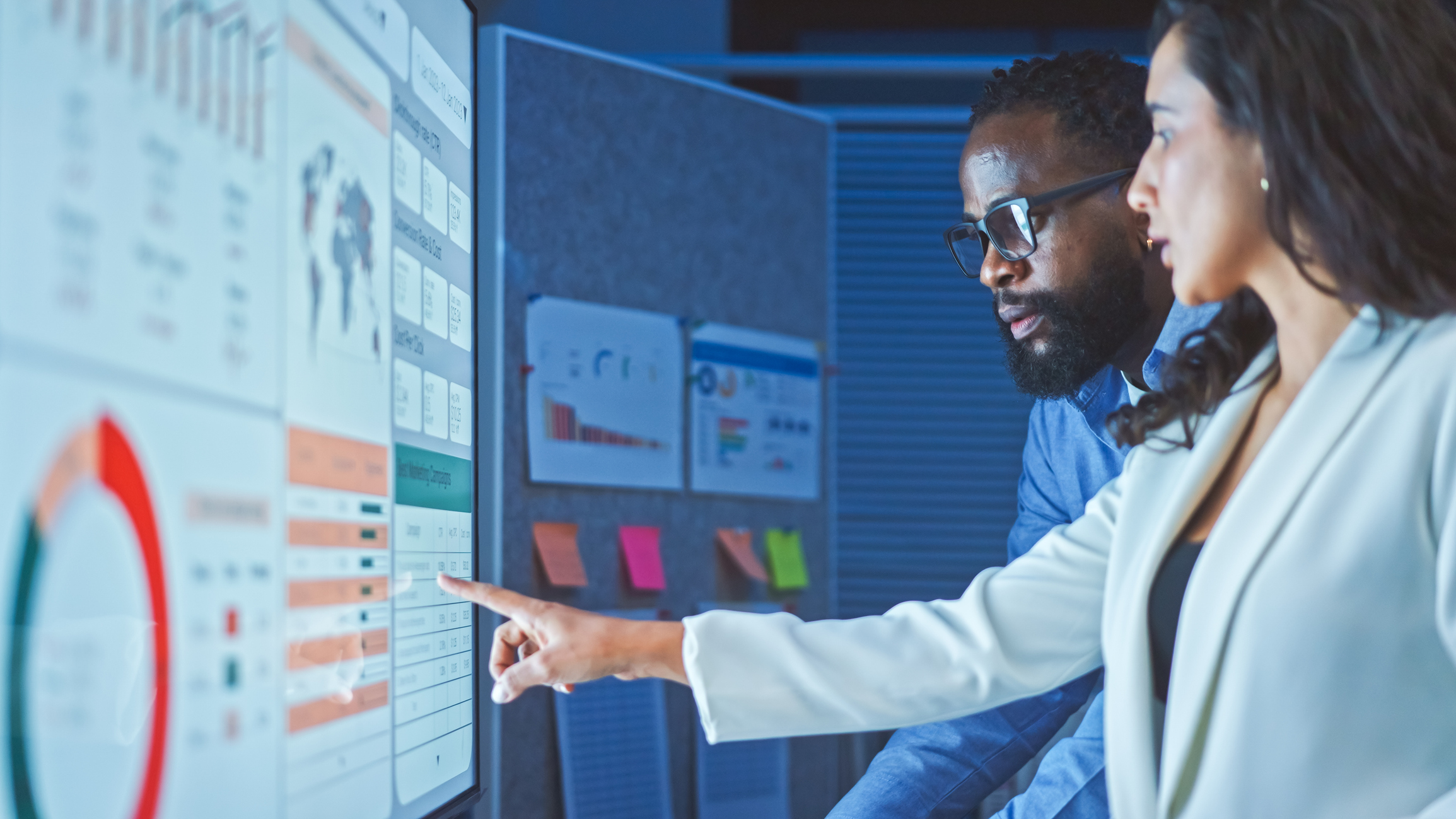 What Is Selling in Marketing? A Beginner’s Guide